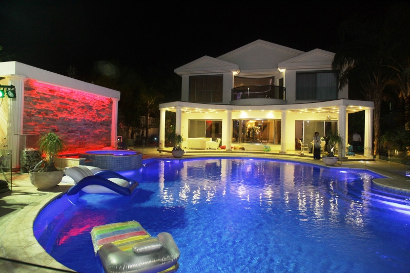 Breathtakingly Beautiful Home in Savyon Luxury real estate Israel